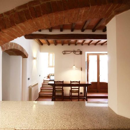 La Casa Nel Borgo Monticchiello Exterior foto